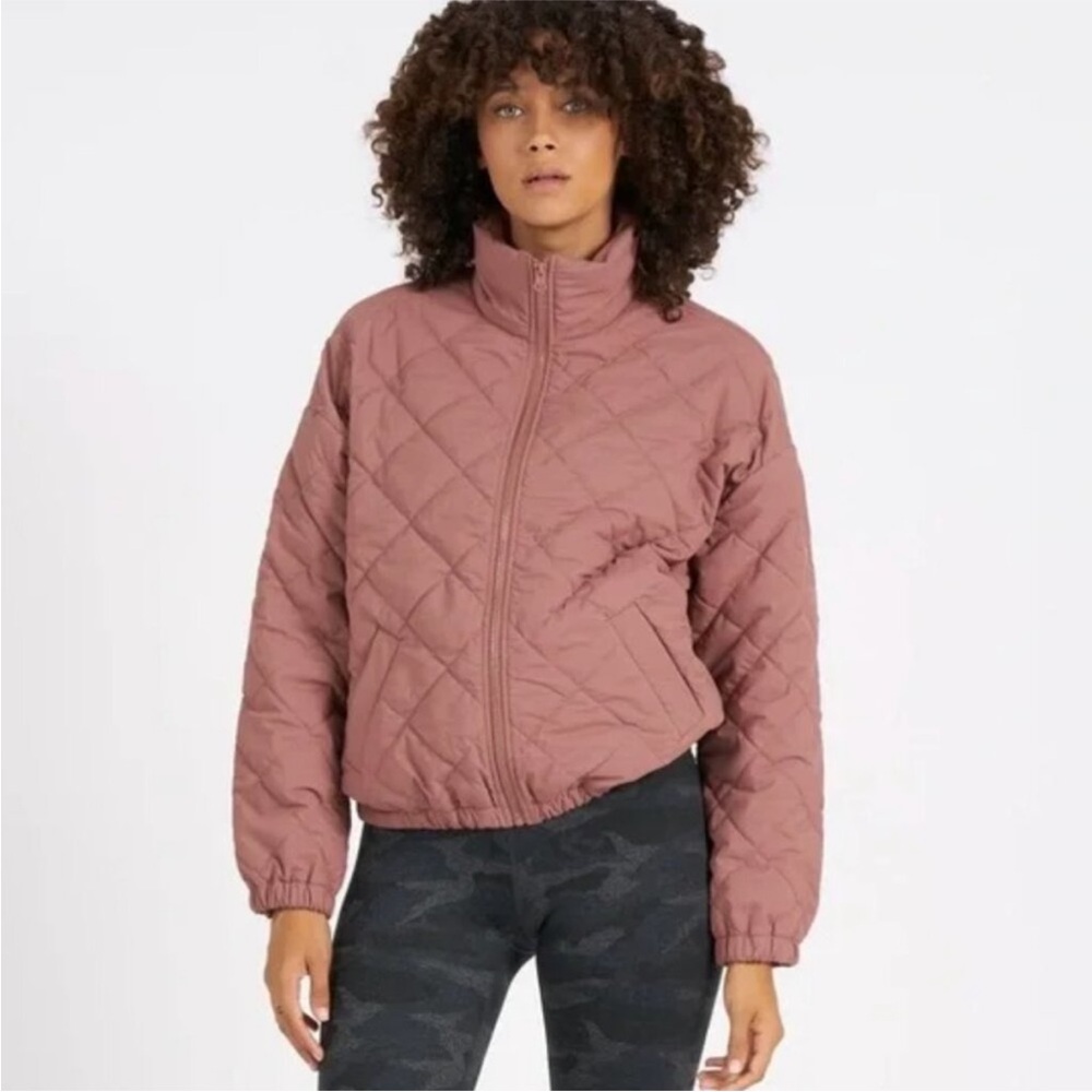 Vuori Echo Insulated Bomber Jacket, Waterproof Quilted Jacket, Army Green, Small - Picture 6 of 6